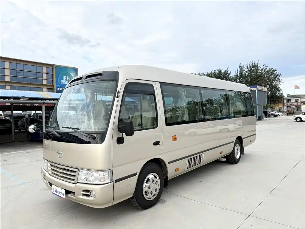 Toyota Coaster 2007 2.7L Gasoline Premium Edition 20-seater
