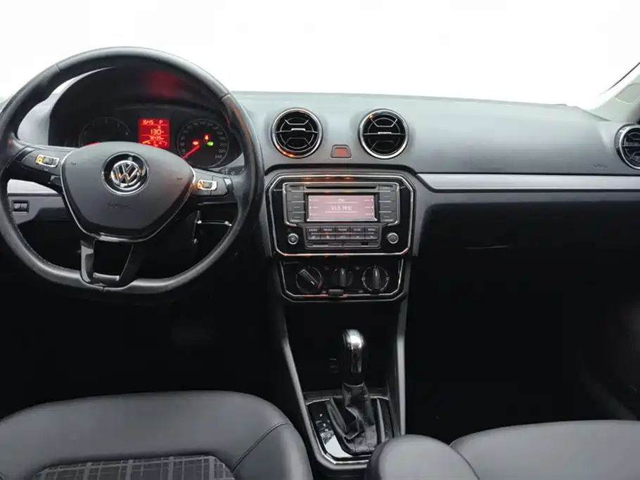 Volkswagen Jetta 2019 Dream Edition 1.5L Auto Comfort фото 12