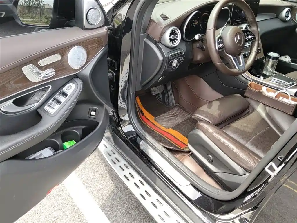 Mercedes-Benz GLC 2022 Facelift GLC 300 L 4MATIC Dynamic Collector's Edition фото 14