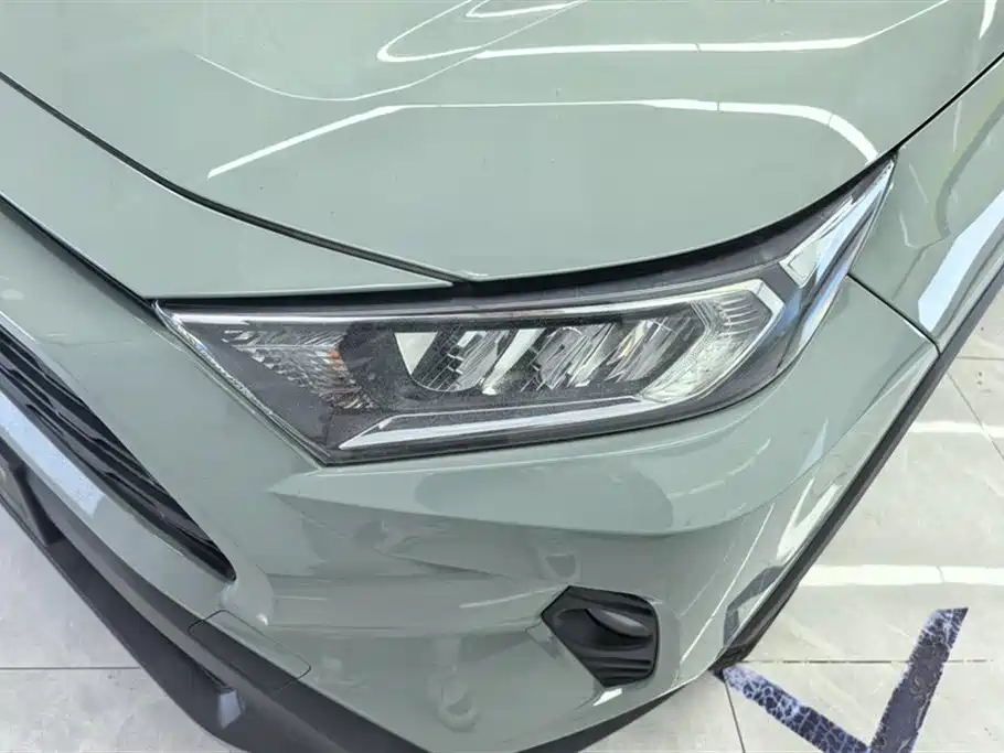 Toyota RAV4 Rongfang 2020 2.0L CVT 2WD Fashion PLUS фото 5