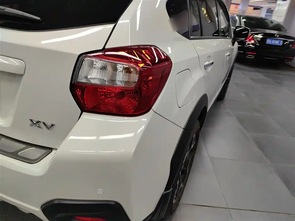 Subaru XV 2015 2.0i Special Sport Edition фото 24