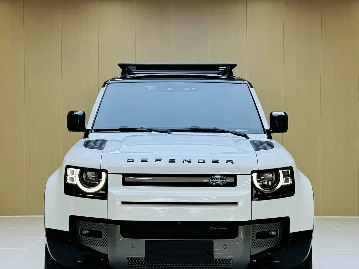 Land Rover Defender 2022 110 P400 X-DYNAMIC HSE фото 2