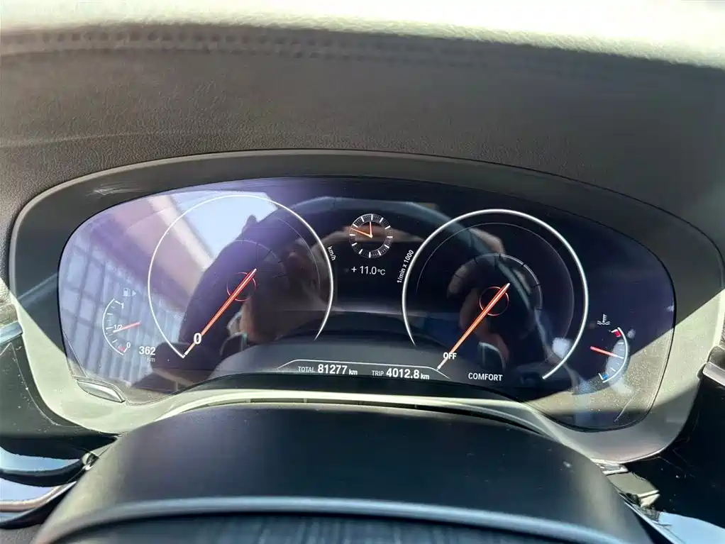 BMW 5 Series 2019 530Li Leading M Sport Package фото 13