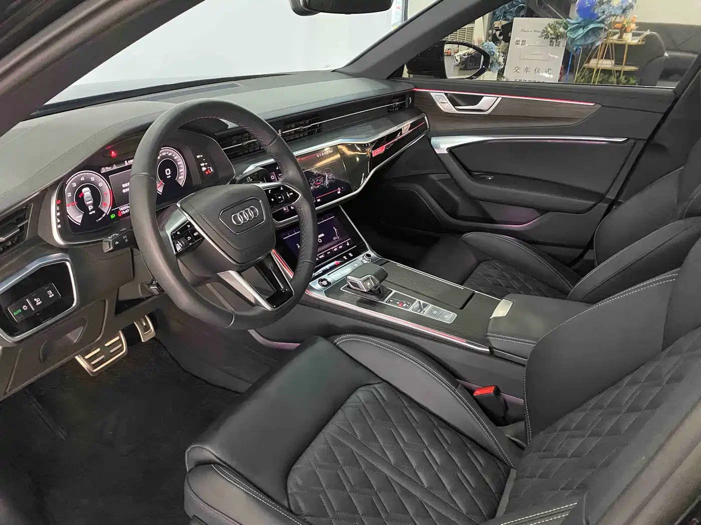 Audi A6L 2025 45 TFSI quattro Premium Sport фото 15