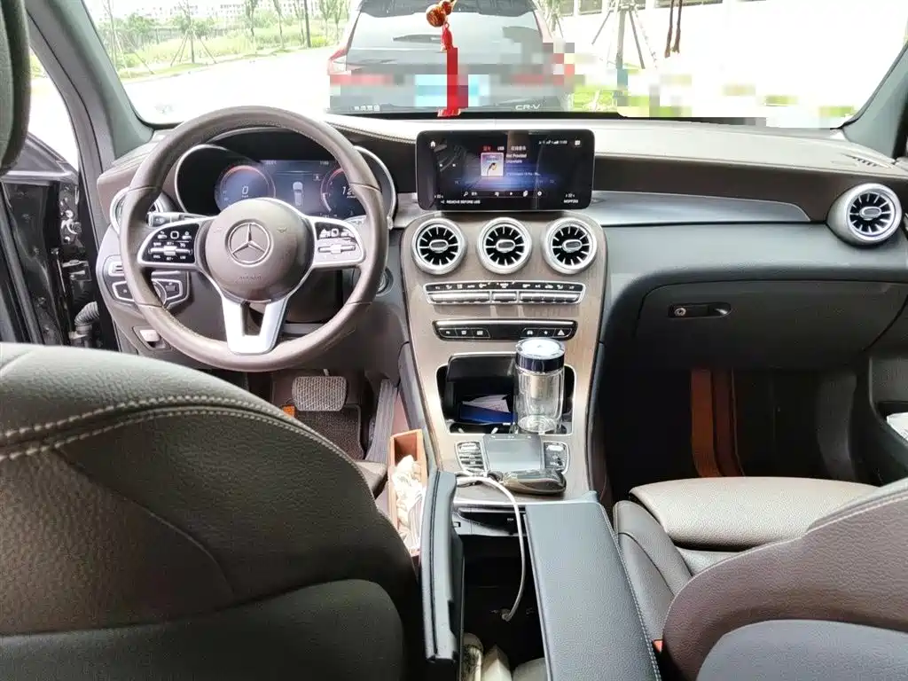Mercedes-Benz GLC 2022 Facelift GLC 300 L 4MATIC Dynamic Collector's Edition фото 13