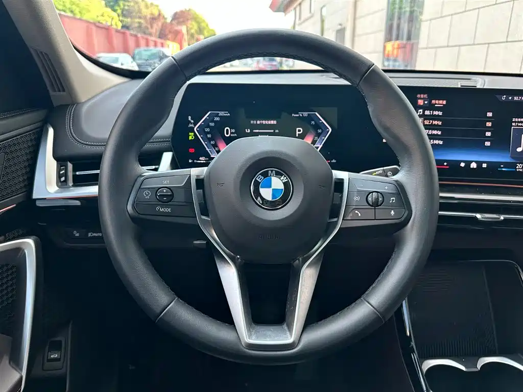 BMW X1 2023 sDrive20Li X Design Package фото 8