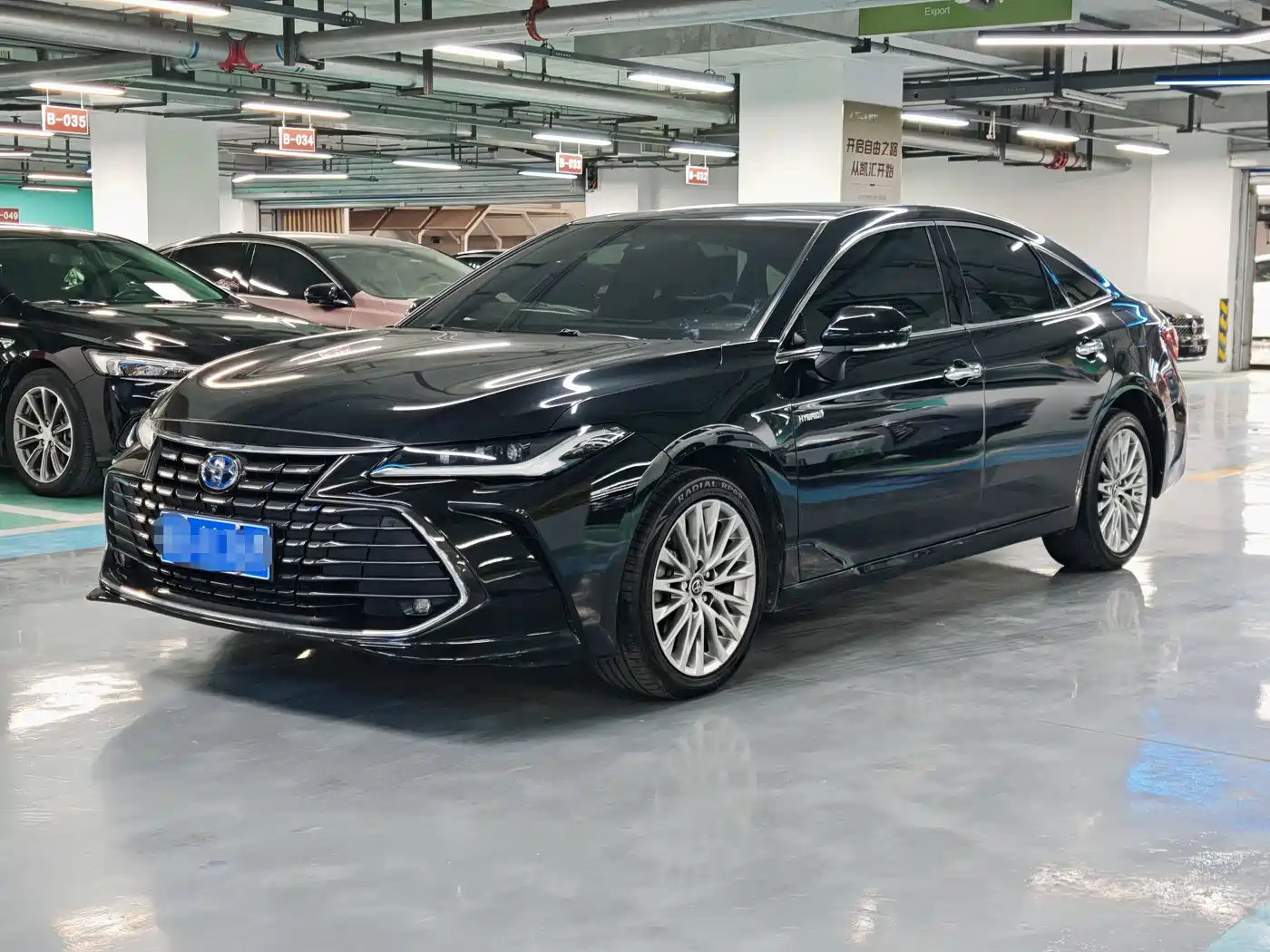 Toyota Avalon 2023 Hybrid 2.5L Luxury Edition