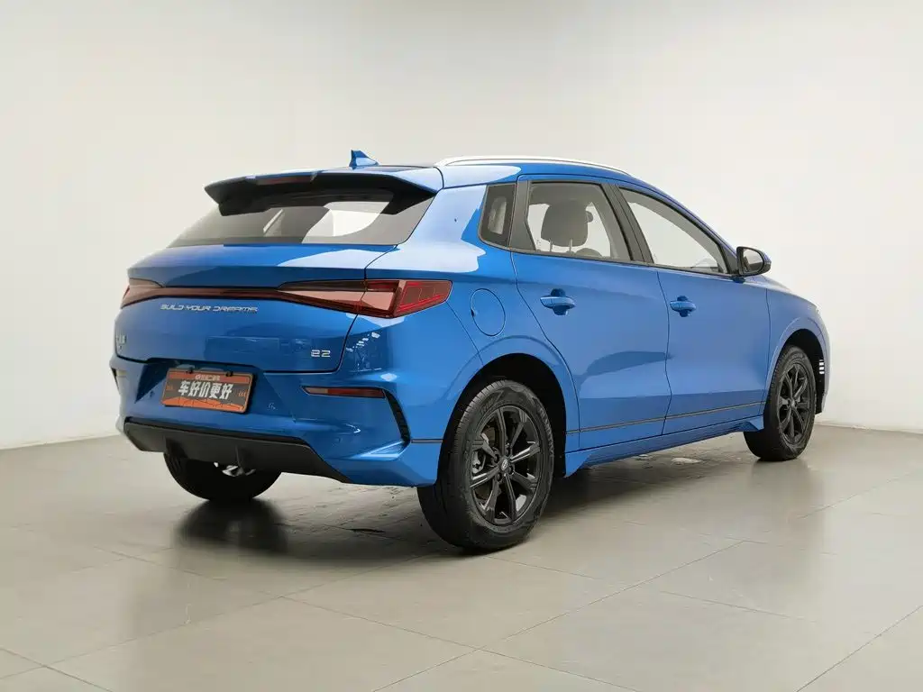 Фото 2 - BYD e2