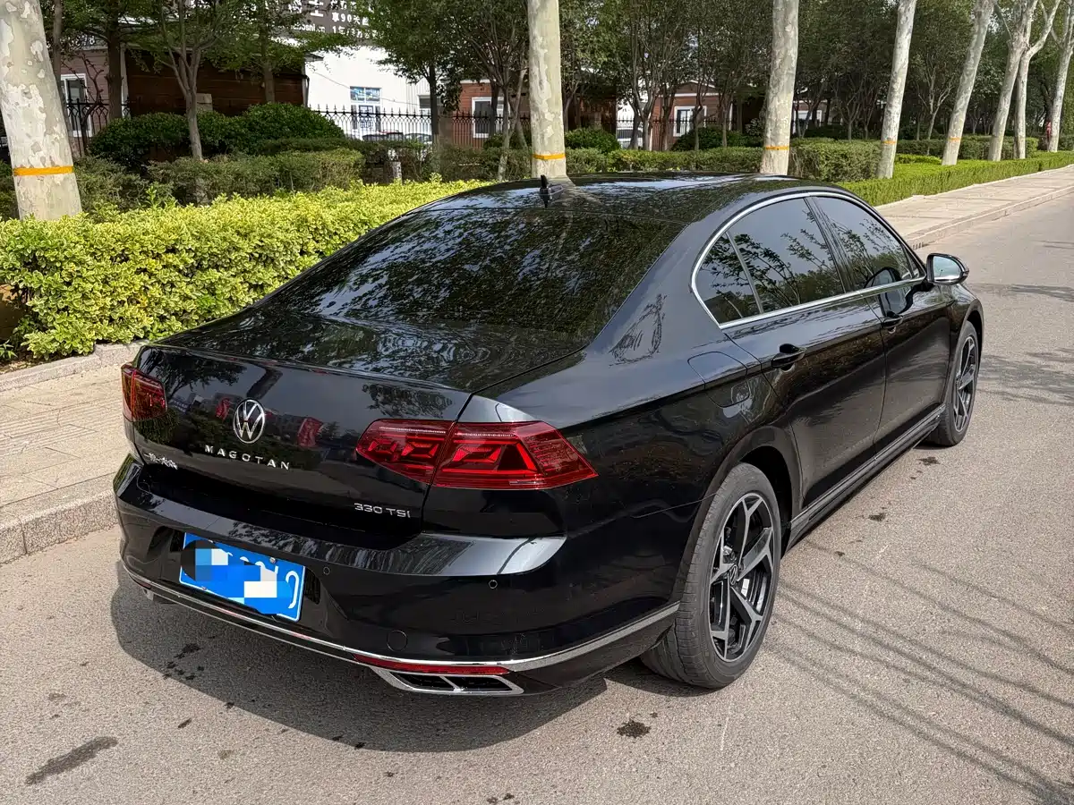 Volkswagen Magotan 2023 2 Million Units Anniversary Edition 330TSI DSG Leading Type фото 13