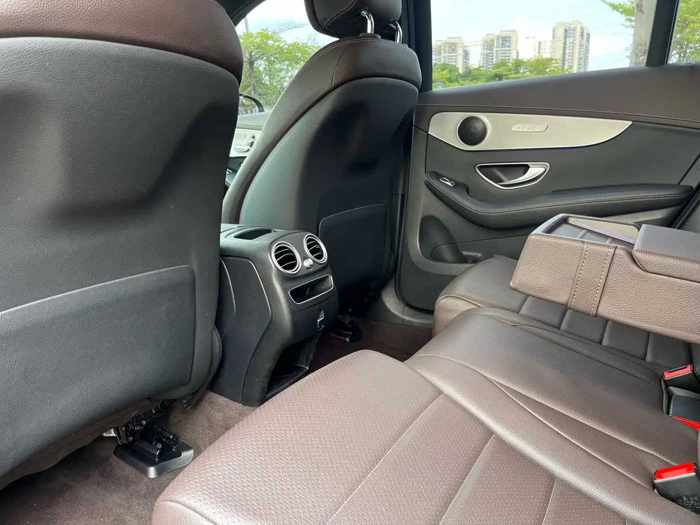 Mercedes-Benz GLC 2021 GLC 260 L 4MATIC Sporty фото 21