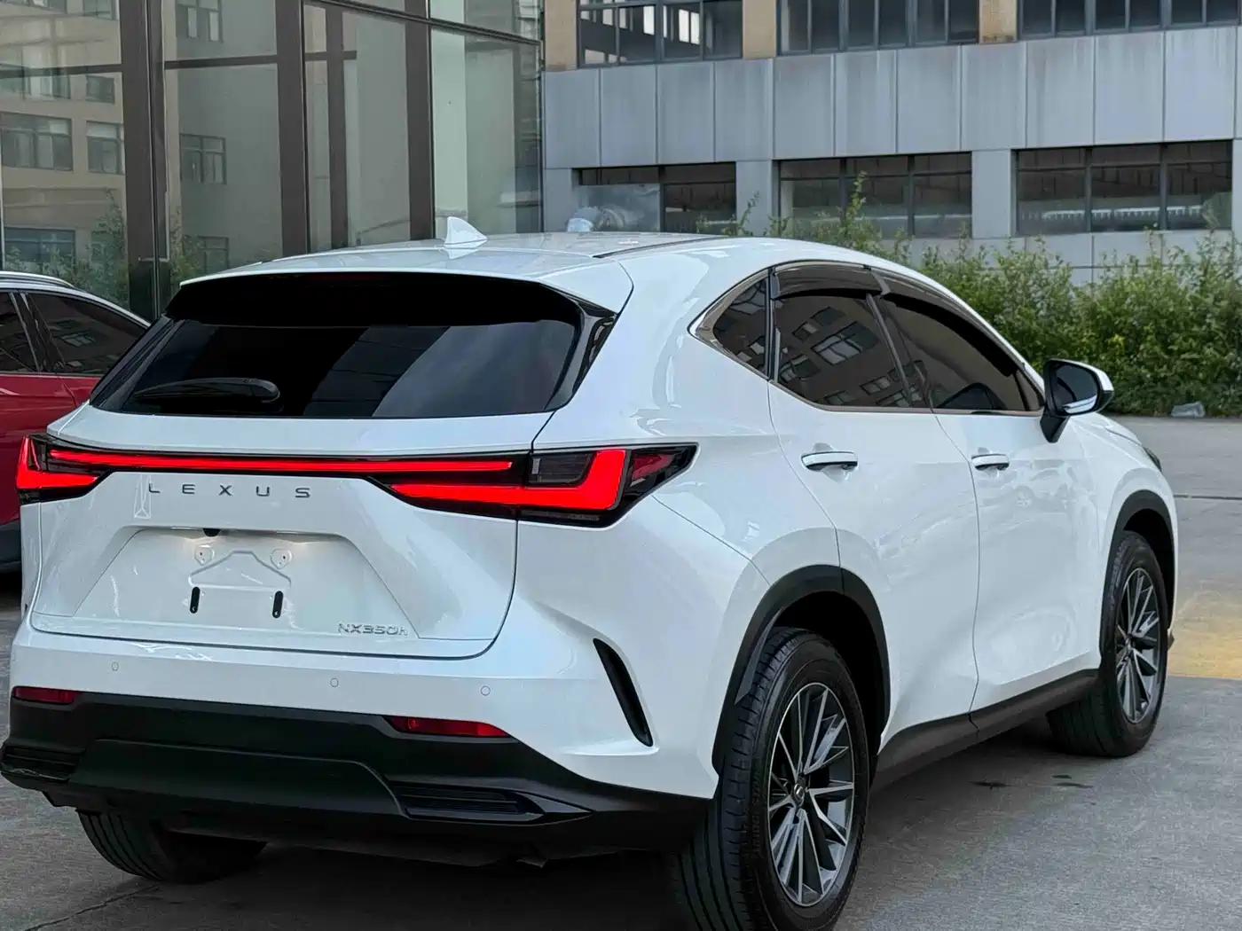 Lexus NX 2024 2023 350h FWD Joy Creation Edition