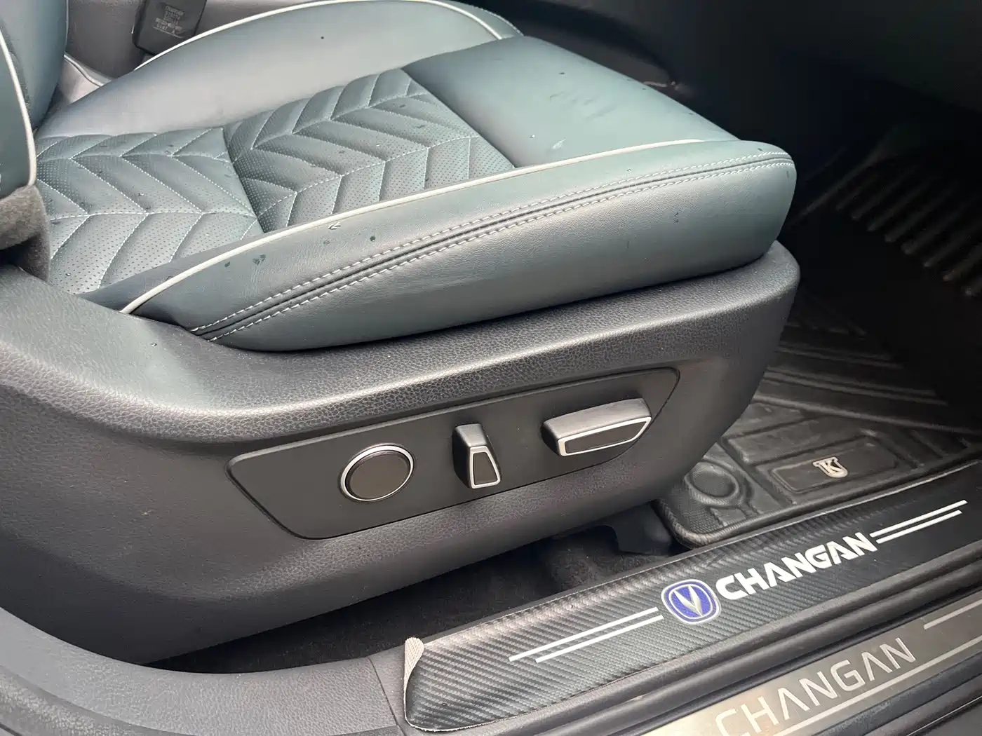 Changan CS95 2022 2023 2.0T 2WD Luxury PLUS