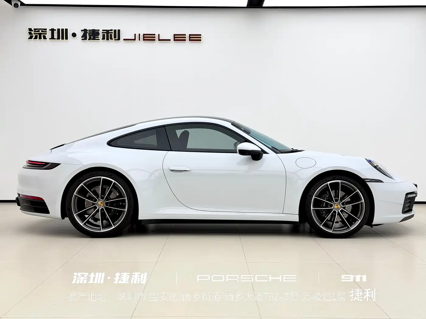 Porsche 911 2022 Carrera 3.0T фото 3