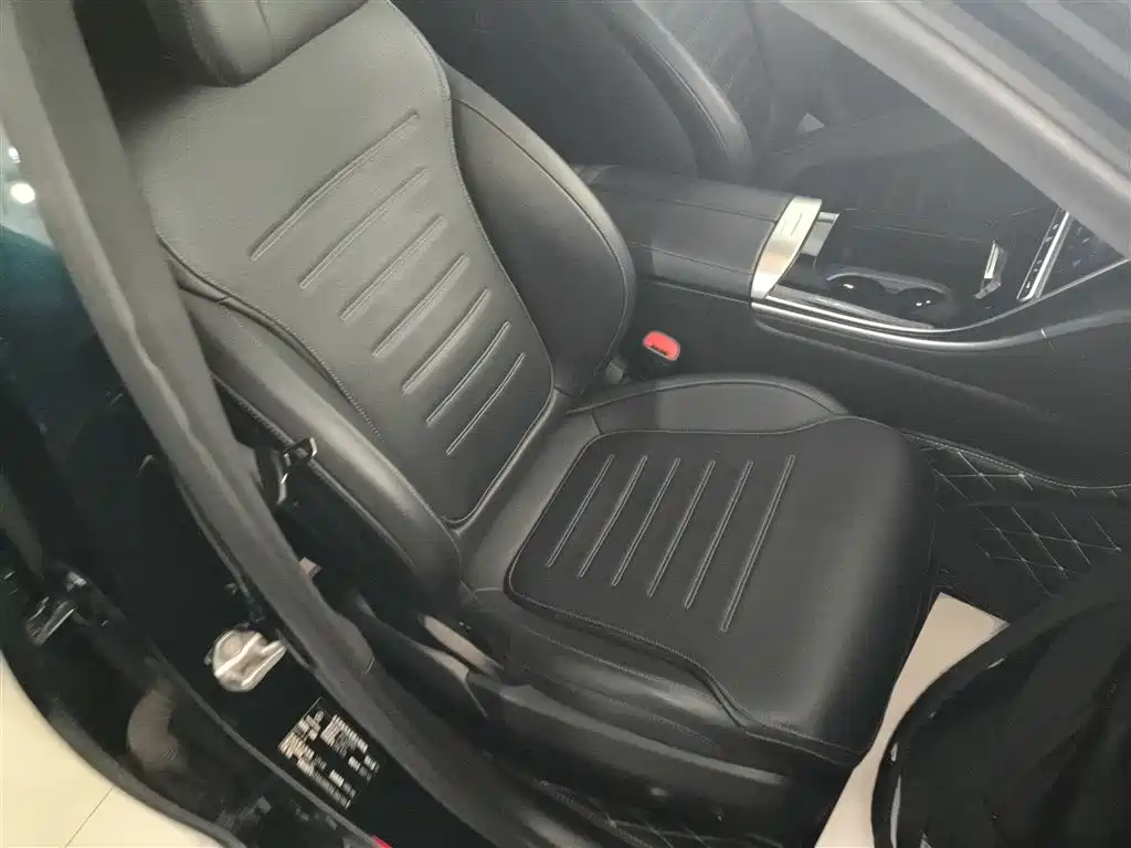 Mercedes-Benz C-Class 2022 Facelift C 200 L Sport фото 20