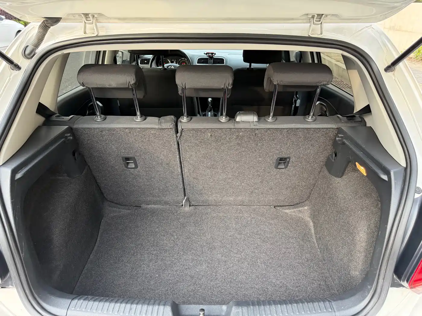 Volkswagen Polo 2016 1.6L Automatic Comfort фото 20