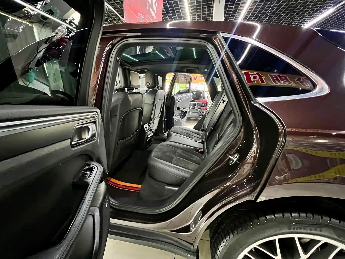 Porsche Macan 2016 Macan 2.0T фото 13