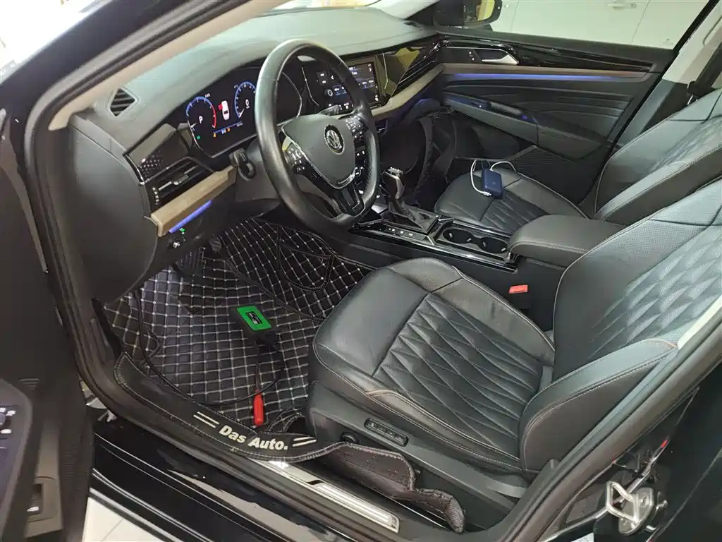 Volkswagen Passat 2019 330TSI Luxury Edition China VI фото 15
