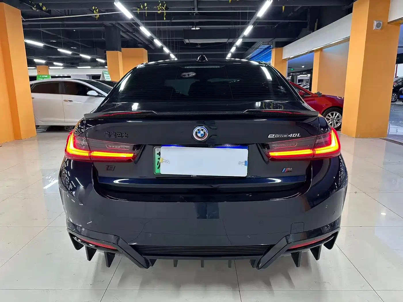 BMW i3 2024 eDrive 40 L Night Sport Package фото 7