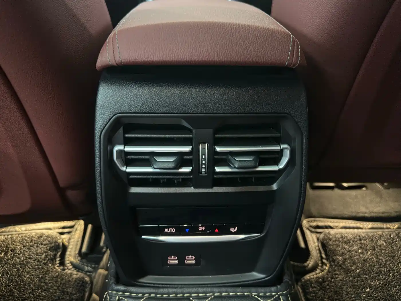 Фото 2 - BMW 3 Series