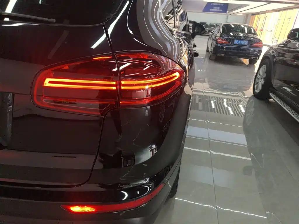 Porsche Cayenne 2016 Cayenne 3.0T фото 8