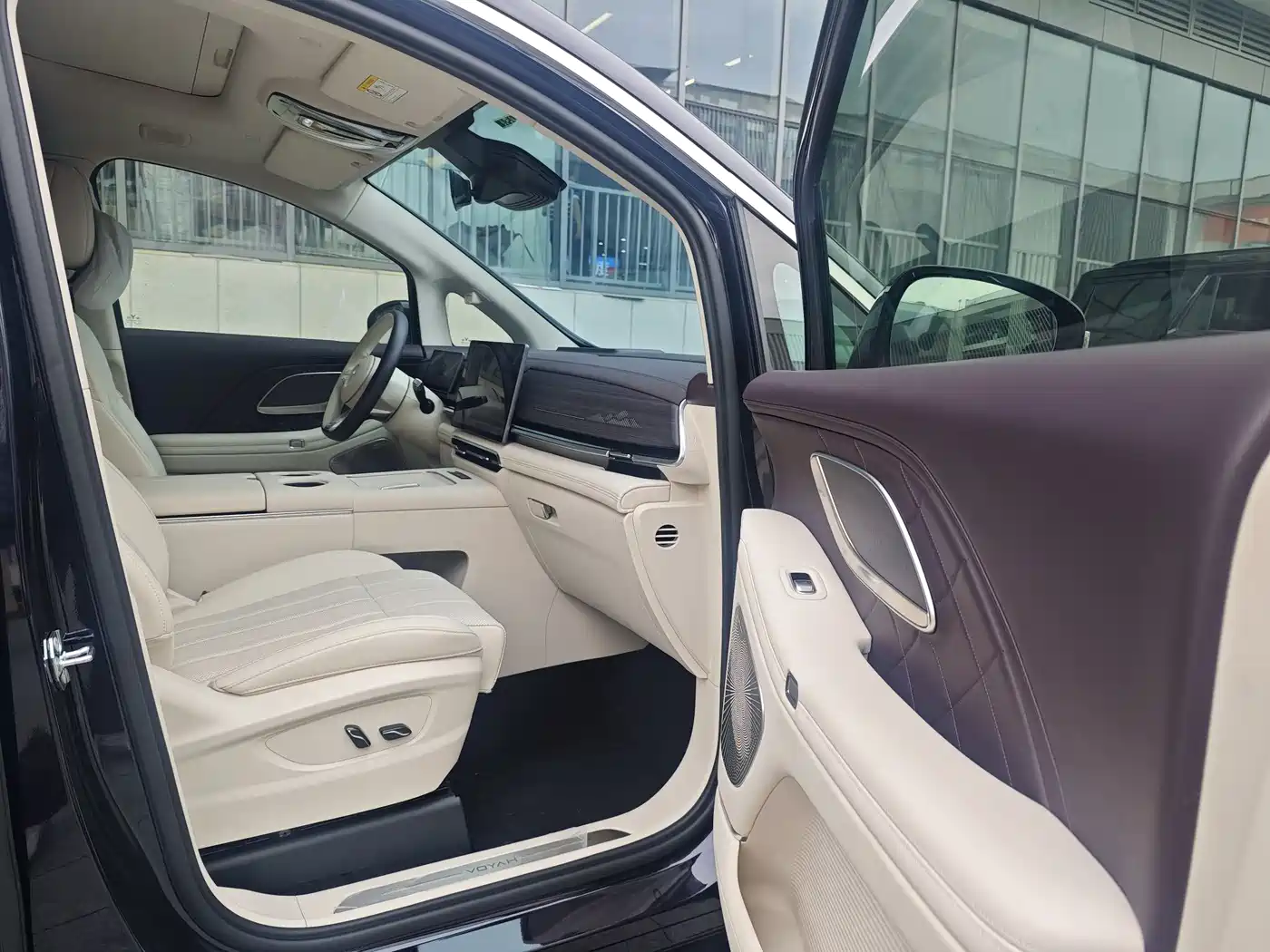 Voyah Auto Voyah Dreamer 2026 EV Qiankun Max фото 20