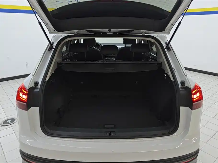 Volkswagen Tayron 2019 Expedition 280TSI 2WD Luxury (China VI) фото 4