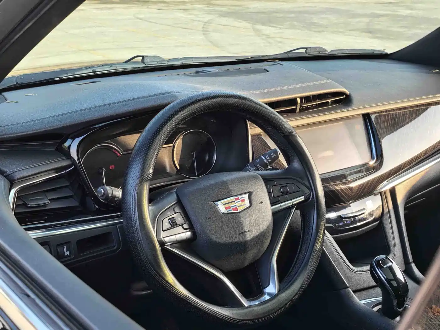 Cadillac XT6 2021 28T 6-Seater AWD Luxury фото 17