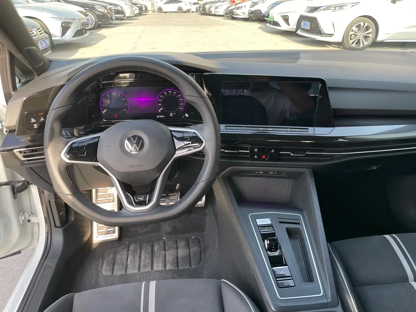 Volkswagen Golf 2021 280TSI DSG R-Line фото 4