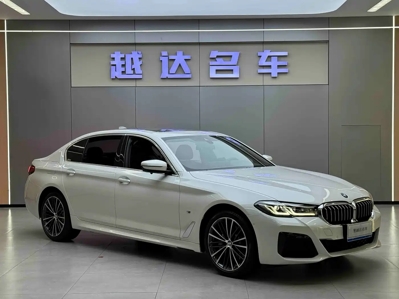 BMW 5 Series 2023 530Li xDrive M Sport Package фото 3