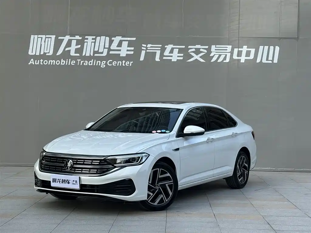 Volkswagen Sagitar 2025 300TSI DSG Surpass Edition