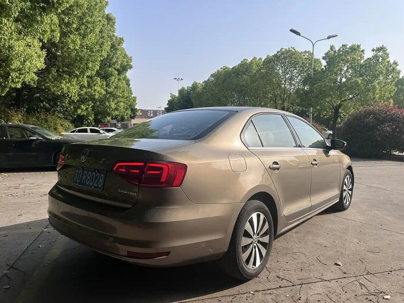 Volkswagen Sagitar 2017 230TSI Automatic Comfort фото 13