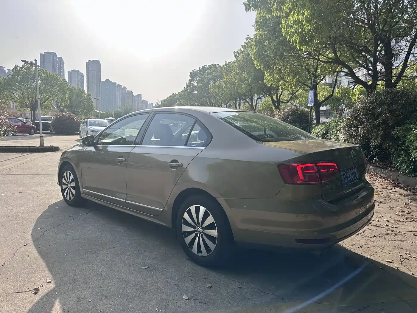 Volkswagen Sagitar 2017 230TSI Automatic Comfort фото 11