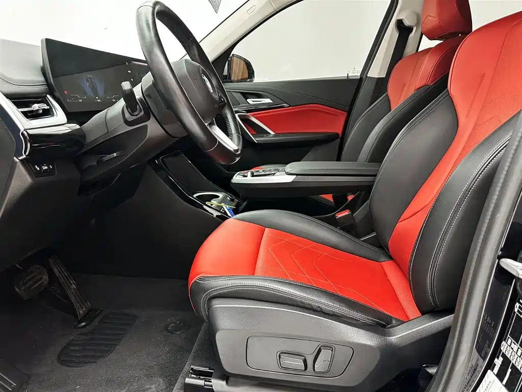 BMW X1 2023 sDrive20Li X Design Package фото 11