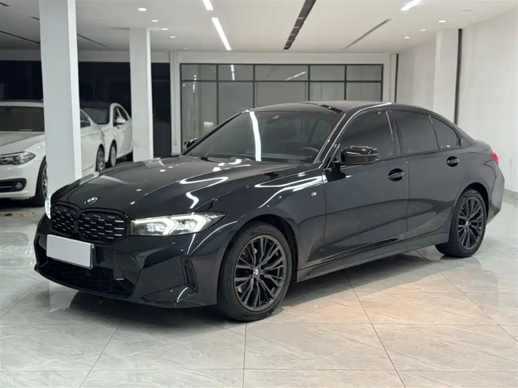 BMW 3 Series 2023 325i M Sport Black Night Package фото 2
