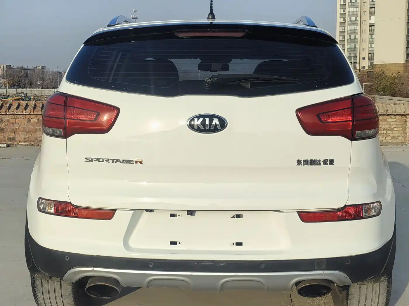 Kia Sportage 2015 2.0L Automatic 2WD DLX фото 8