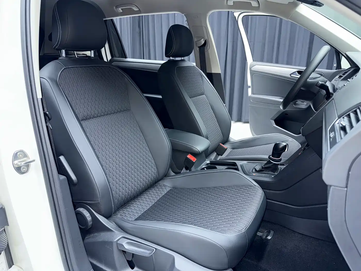Volkswagen Tiguan L 2020 330TSI Auto 2WD Trend China VI фото 14