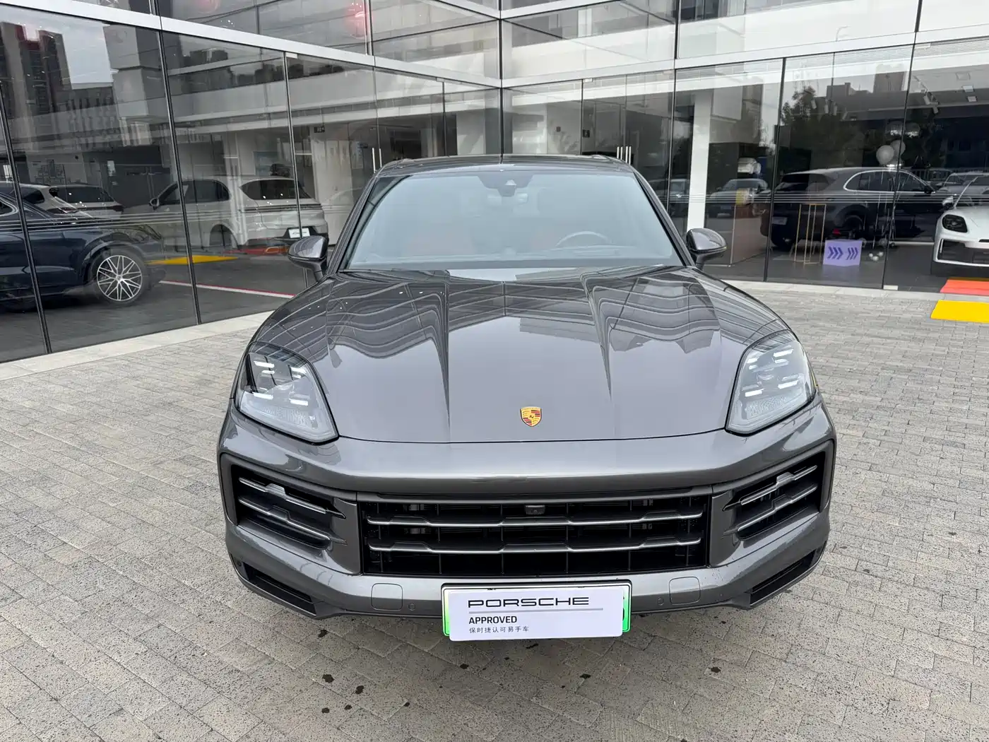 Porsche Cayenne New Energy 2024 Cayenne E-Hybrid 2.0T фото 2
