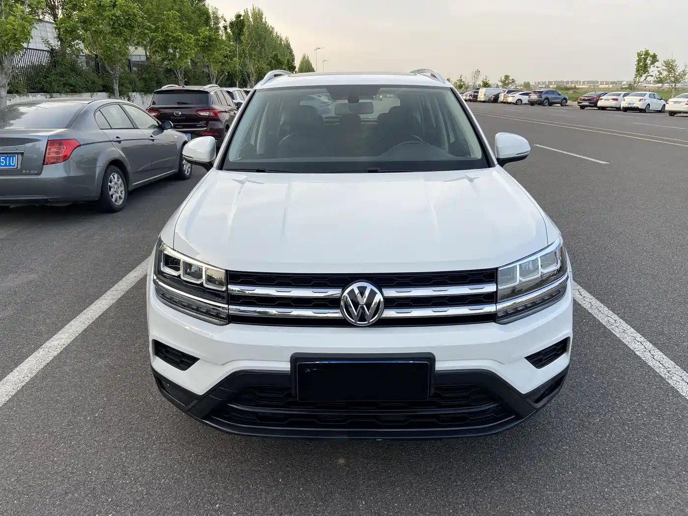 Volkswagen Tharu 2019 280TSI 2WD Comfort Edition China VI фото 2