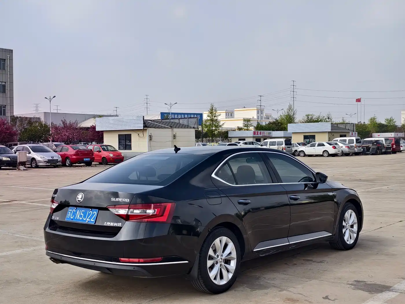 Škoda Superb 2018 TSI330 DSG Comfort Edition China V фото 4