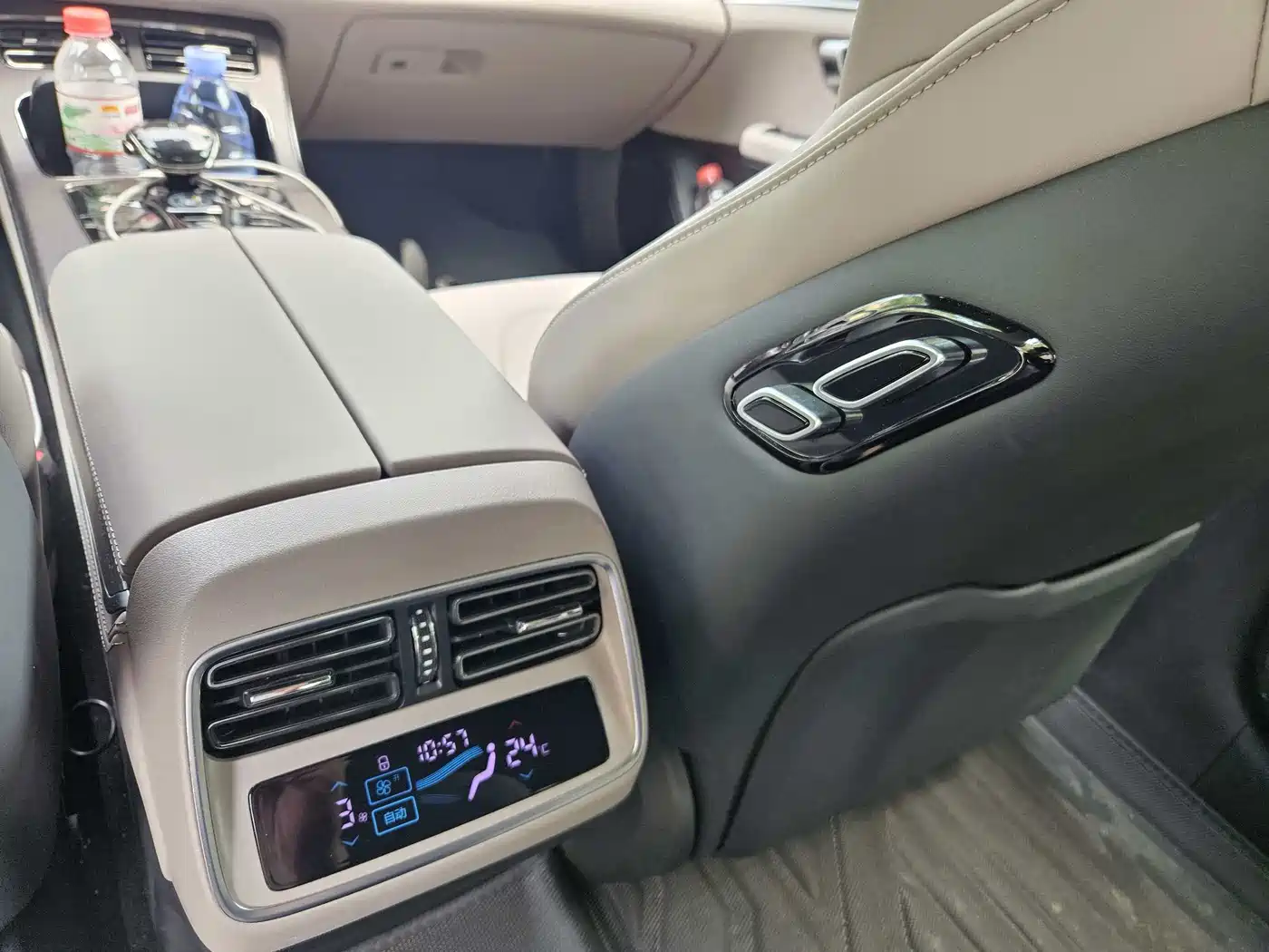 BYD Han 2024 EV Glory Edition 610KM AWD Celestial Eye Smart Driving фото 12