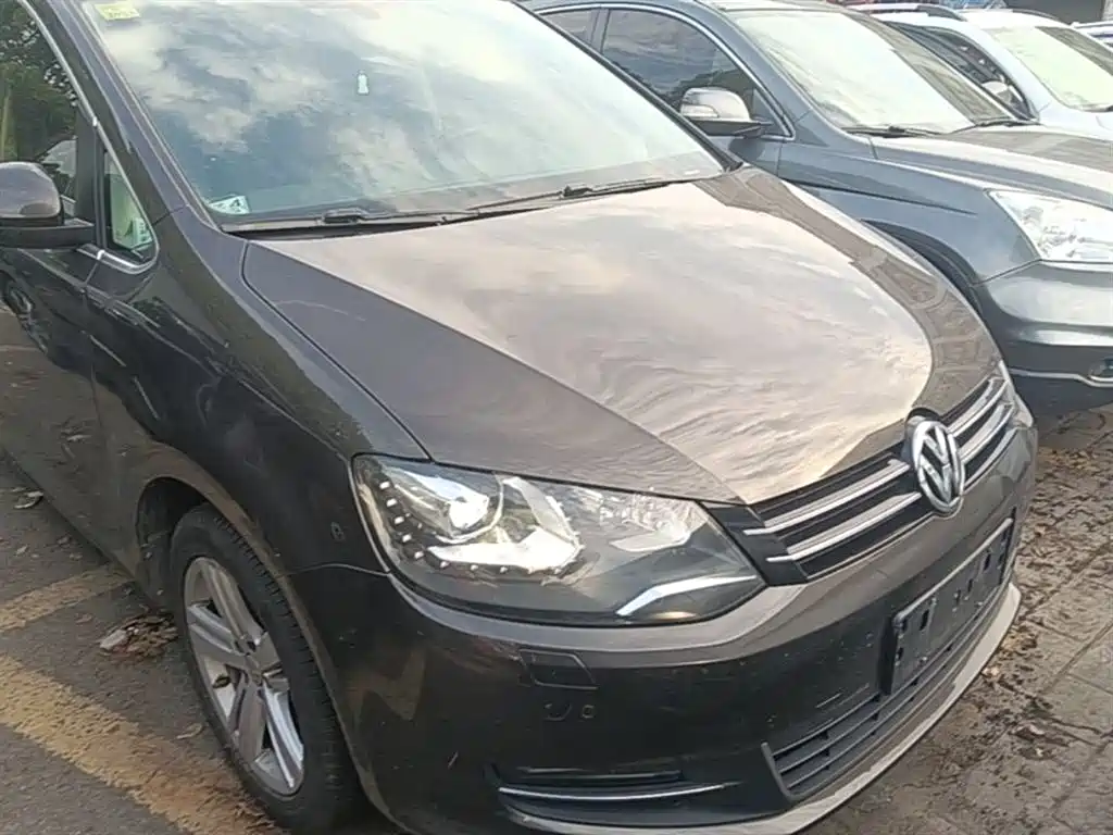 Volkswagen Sharan 2014 2.0TSI Comfort фото 4