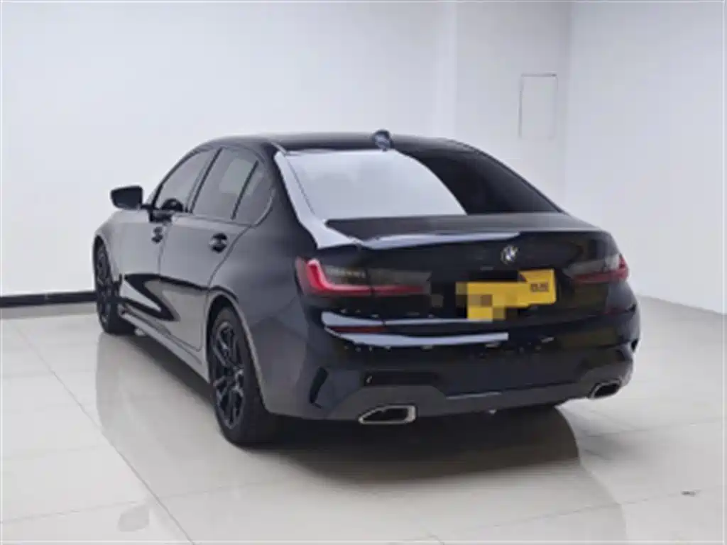 BMW 3 Series 2022 325Li M Sport Package фото 4