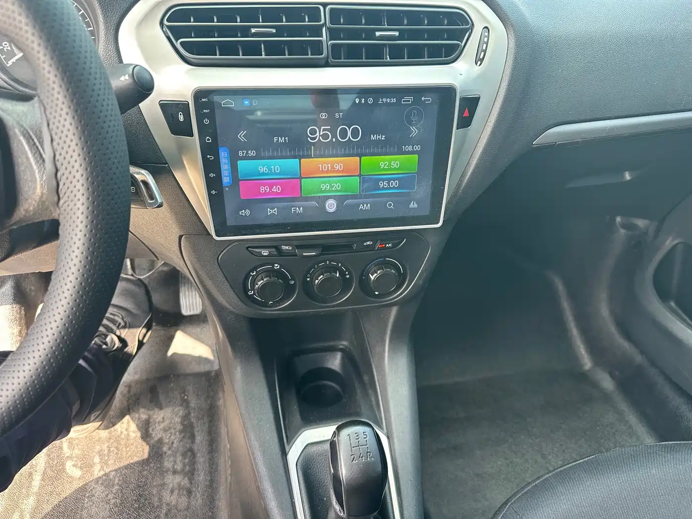 Peugeot 301 2017 2016 1.6L Manual Comfort Edition