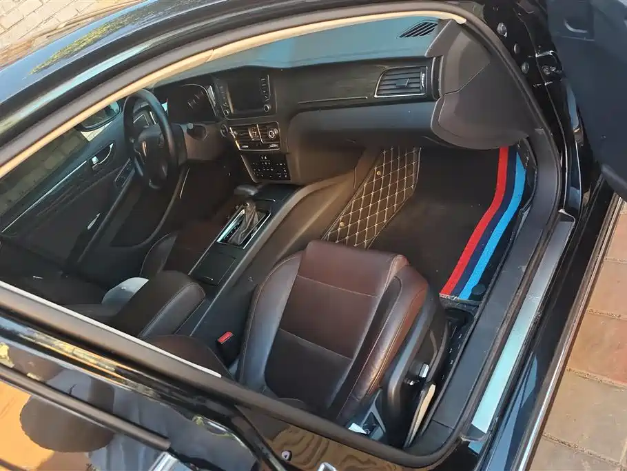 Hongqi H7 2019 1.8T Comfort Edition фото 8