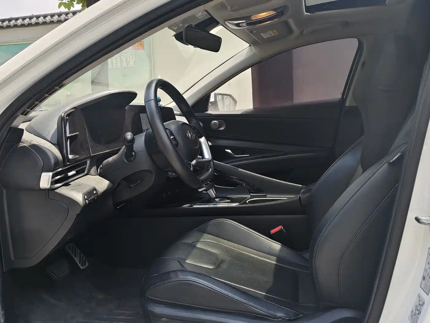 Hyundai Elantra 2021 1.5L CVT GLS Leading Edition фото 4