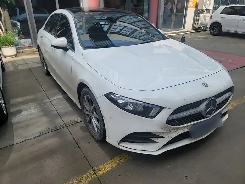 Mercedes-Benz A-Class 2019 2019 Facelift A 200 L Sports Sedan