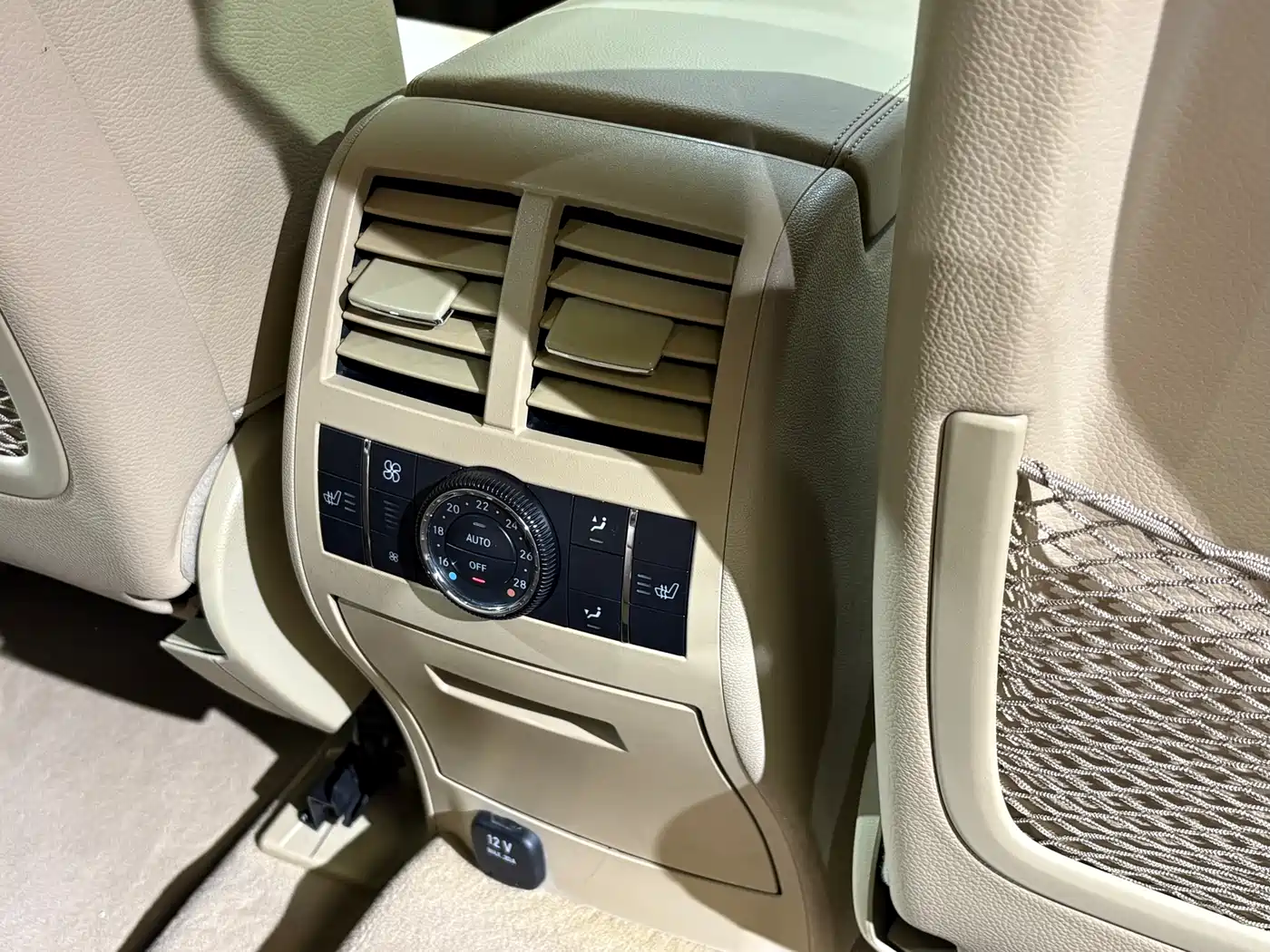 Mercedes-Benz GL-Class 2011 GL 450 4MATIC Premium фото 22