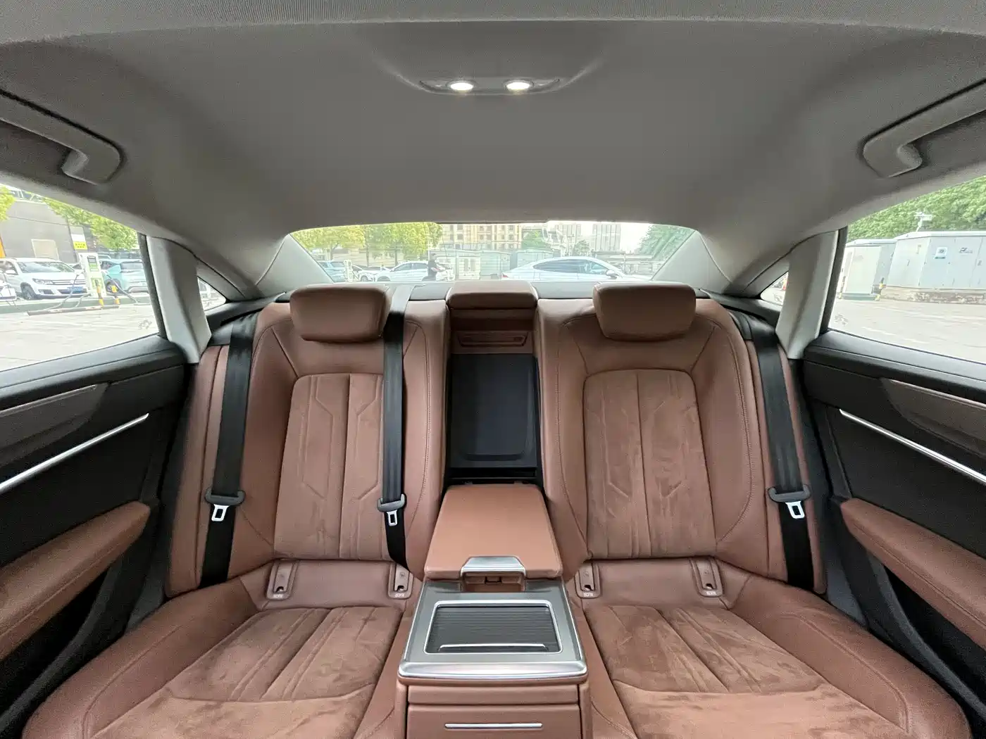 Audi A7L 2024 45 TFSI Luxury фото 13