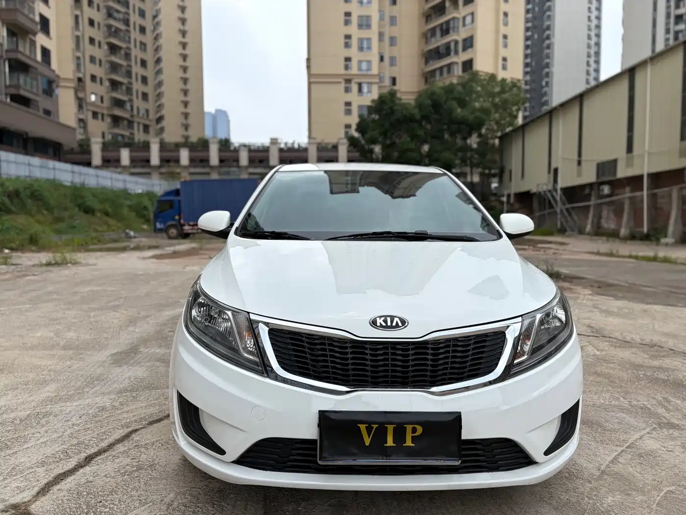 Kia K2 2012 Sedan 1.4L AT GLS Commemorative Edition