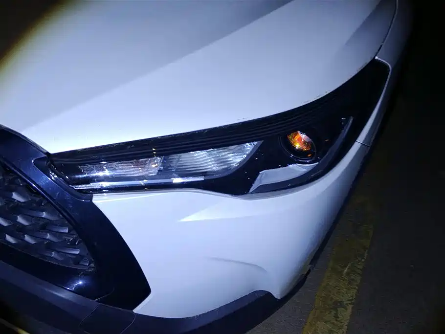 TOYOTA COROLLA SHARP AMPLIFIER